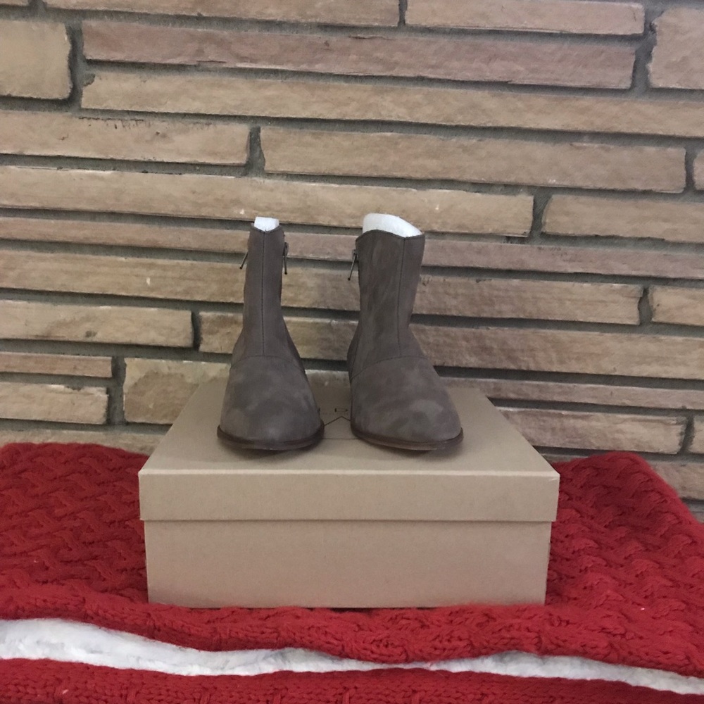 Kelsi Dagger Verla Double Zip Bootie